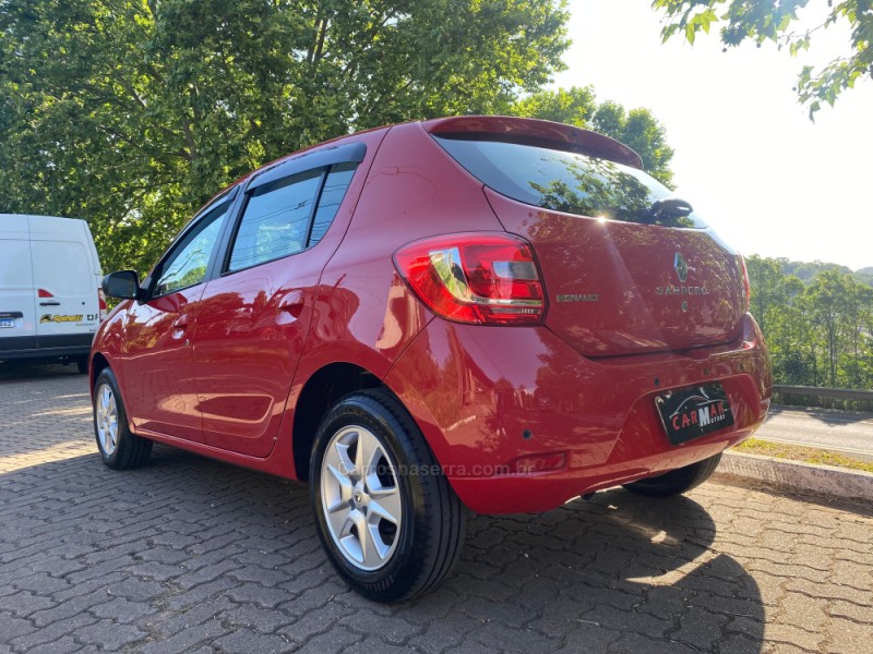 SANDERO 1.6 DYNAMIQUE 8V FLEX 4P MANUAL - 2015 - DOIS IRMãOS