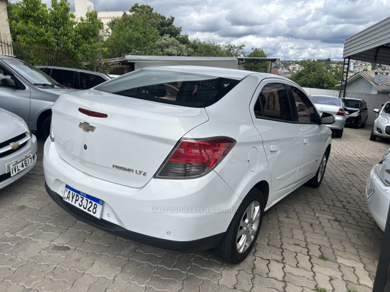 PRISMA 1.4 MPFI LTZ 8V FLEX 4P MANUAL - 2014 - CAXIAS DO SUL