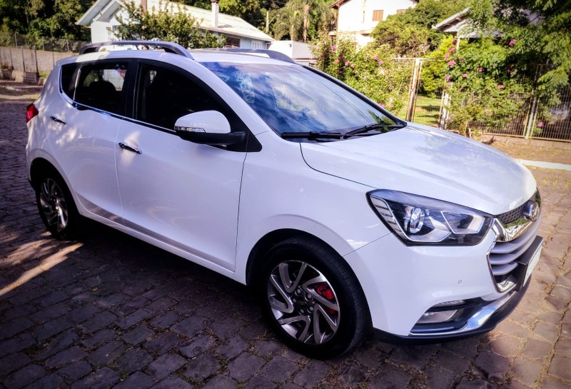 T40 1.6 16V DVVT GASOLINA 4P AUTOMÁTICO - 2019 - FARROUPILHA