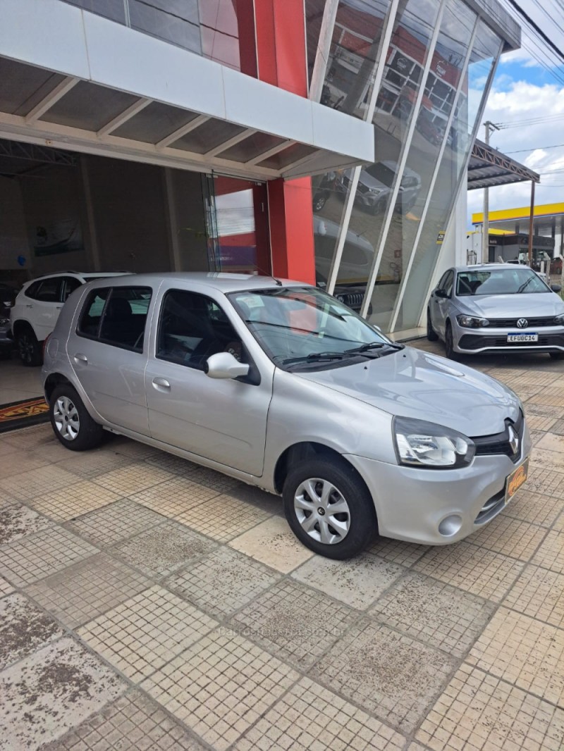 CLIO 1.0 EXPRESSION 16V FLEX 4P MANUAL - 2016 - SOLEDADE