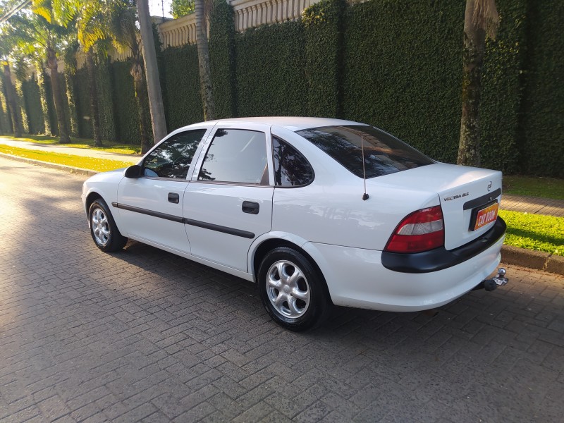 VECTRA 2.0 MPFI GLS 8V GASOLINA 4P MANUAL - 1998 - CAXIAS DO SUL