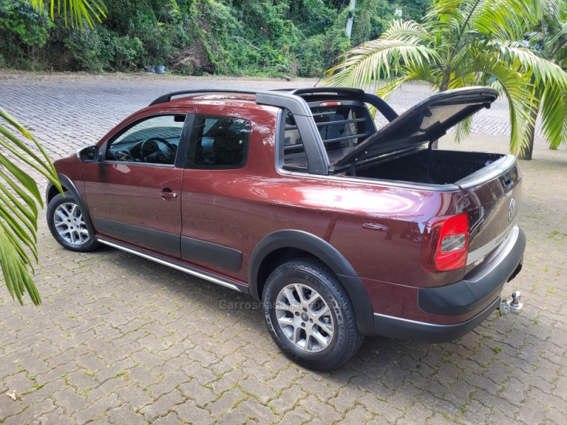 SAVEIRO 1.6 CROSS CD 16V FLEX 2P MANUAL - 2015 - NOVA PRATA