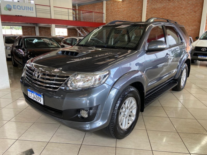 HILUX SW4 3.0 SR 4X4 16V TURBO INTERCOOLER DIESEL 4P AUTOMÁTICO - 2012 - BENTO GONçALVES