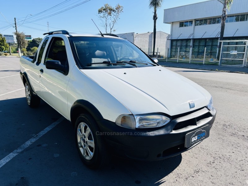 STRADA 1.6 MPI WORKING CE 16V GASOLINA 2P MANUAL - 2001 - BENTO GONçALVES