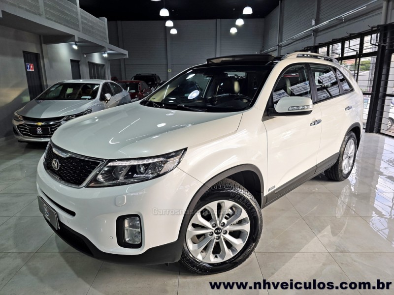 SORENTO 3.5 SORENTO V6 24V 4X2 7 LUGARES AUTOMÁTICO - 2015 - NOVO HAMBURGO