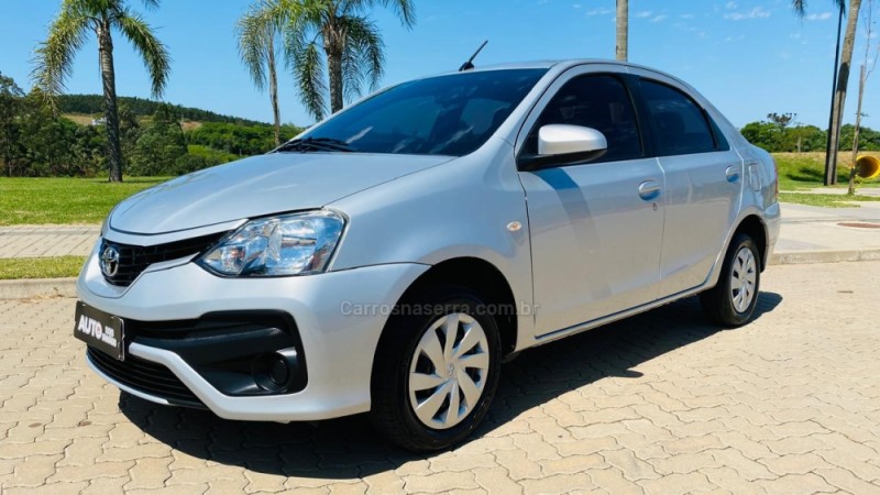 ETIOS 1.5 XS SEDAN 16V FLEX 4P AUTOMÁTICO - 2018 - DOIS IRMãOS