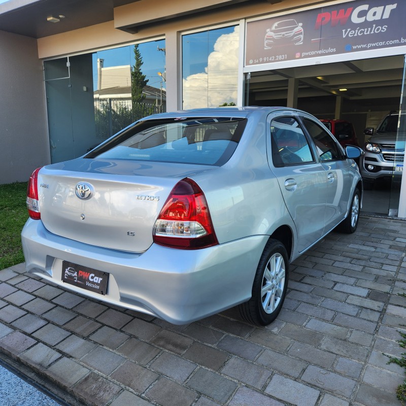 ETIOS 1.5 X PLUS SEDAN 16V FLEX 4P AUTOMÁTICO - 2020 - BENTO GONçALVES