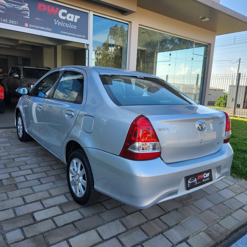 ETIOS 1.5 X PLUS SEDAN 16V FLEX 4P AUTOMÁTICO - 2020 - BENTO GONçALVES