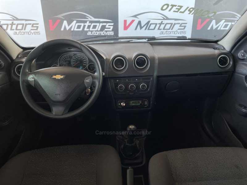 CELTA 1.0 MPFI LT 8V FLEX 4P MANUAL - 2014 - PAROBé