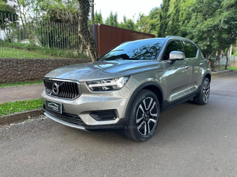 XC 40 1.5 T5 HÍBRIDO R-DESIGN FWD - 2021 - ERECHIM