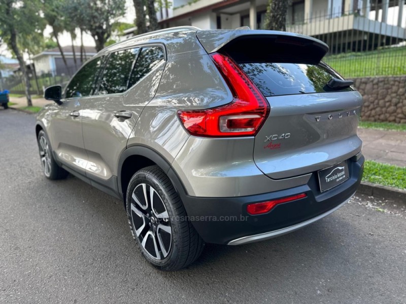 XC 40 1.5 T5 HÍBRIDO R-DESIGN FWD - 2021 - ERECHIM