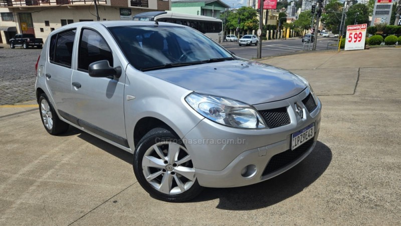 SANDERO 1.0 EXPRESSION 16V FLEX 4P MANUAL - 2010 - CAXIAS DO SUL