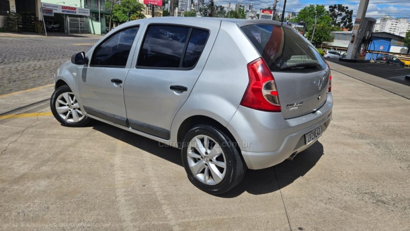 SANDERO 1.0 EXPRESSION 16V FLEX 4P MANUAL - 2010 - CAXIAS DO SUL