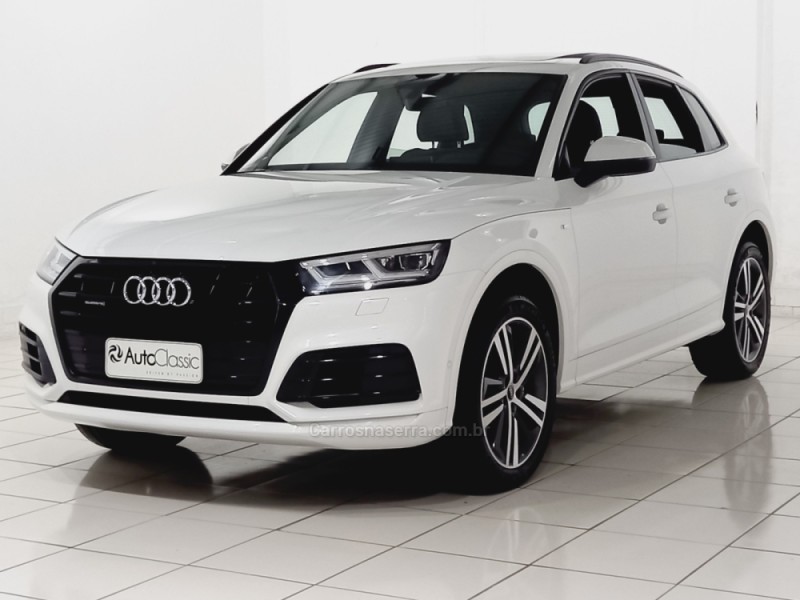 Q5 2.0 TFSI S LINE BLACK QUATTRO S TRONIC GASOLINA 4P - 2020 - PORTO ALEGRE