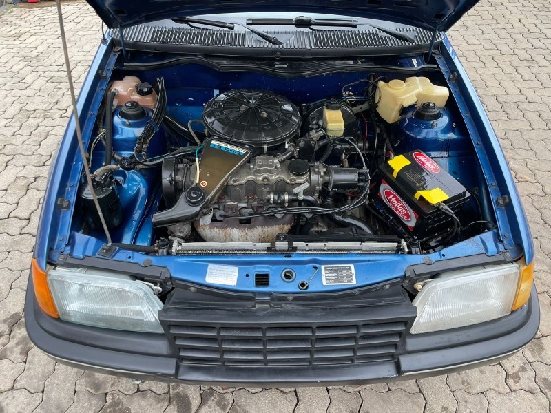 KADETT 1.8 EFI SL 8V GASOLINA 2P MANUAL - 1994 - CAXIAS DO SUL