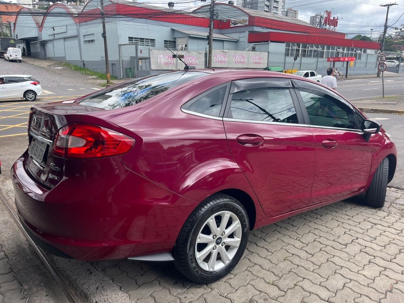 FIESTA 1.6 SE SEDAN 16V FLEX 4P MANUAL - 2011 - CAXIAS DO SUL