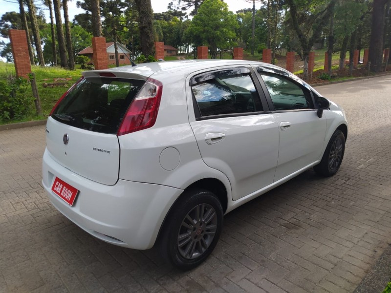 PUNTO 1.4 ATTRACTIVE 8V FLEX 4P MANUAL - 2012 - CAXIAS DO SUL