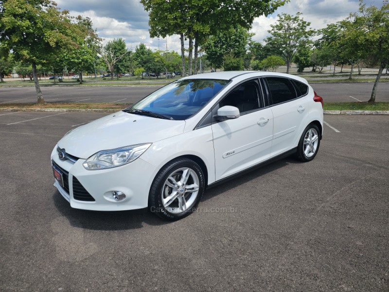 FOCUS 2.0 SE HATCH 16V FLEX 4P AUTO - 2015 - BENTO GONçALVES