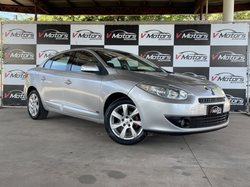 fluence 2.0 privilege 16v flex 4p automatico 2011 parobe