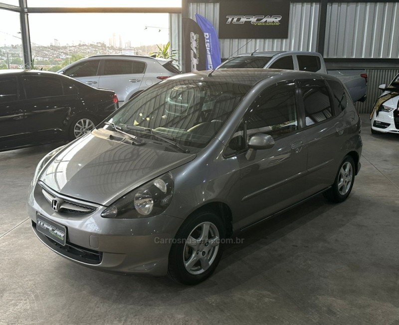 FIT 1.4 LX 8V GASOLINA 4P MANUAL - 2007 - CAMPO BOM