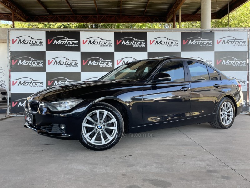 328I 2.0 SEDAN 16V GASOLINA 4P AUTOMÁTICO - 2014 - PAROBé