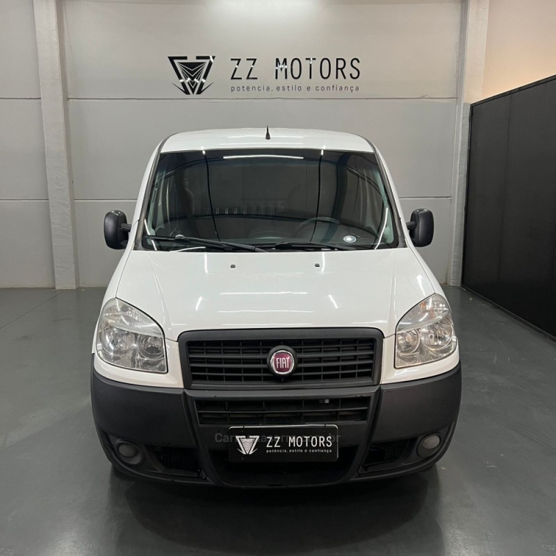 DOBLÓ 1.4 MPI CARGO FLEX 2P MANUAL - 2015 - CASCA