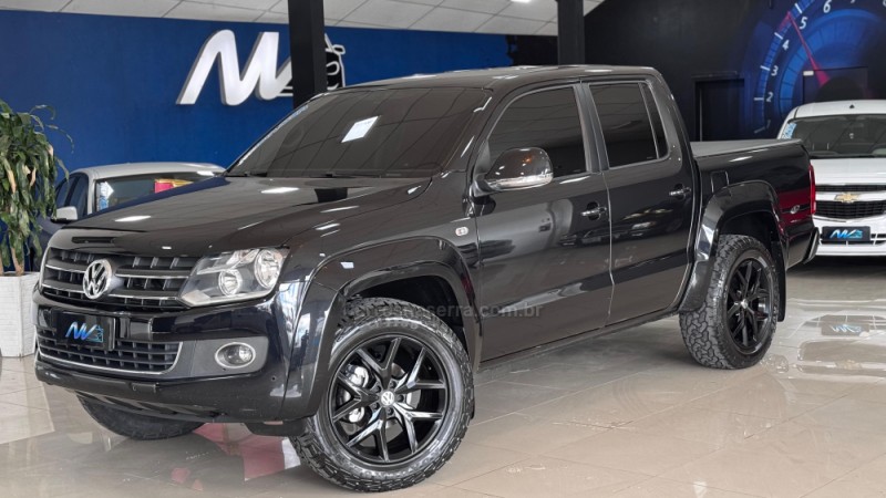 AMAROK 2.0 HIGHLINE 4X4 CD 16V TURBO INTERCOOLER DIESEL 4P AUTOMÁTICO