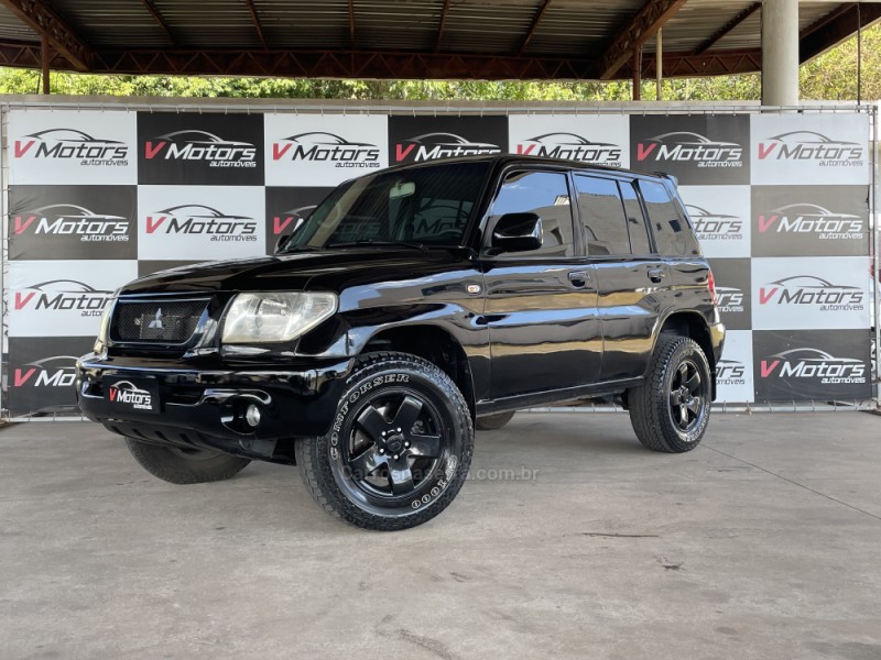 PAJERO TR4 2.0 4X4 16V 140CV FLEX 4P AUTOMÁTICO - 2005 - PAROBé