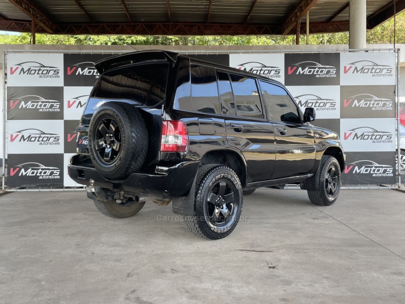 PAJERO TR4 2.0 4X4 16V 140CV FLEX 4P AUTOMÁTICO - 2005 - PAROBé