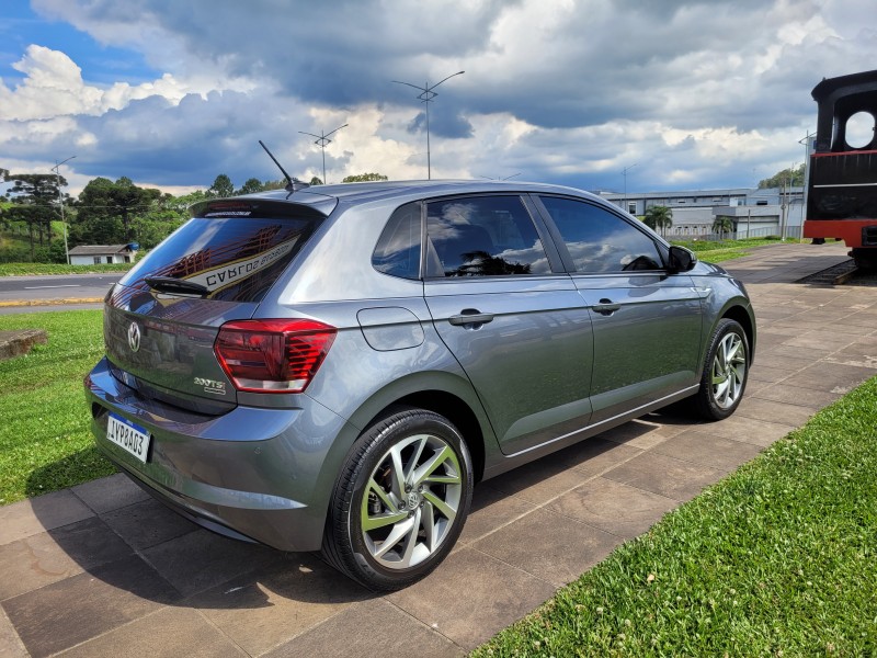 POLO 1.0	200 TSI HIGHLINE AUTOMÁTICO  - 2019 - CARLOS BARBOSA