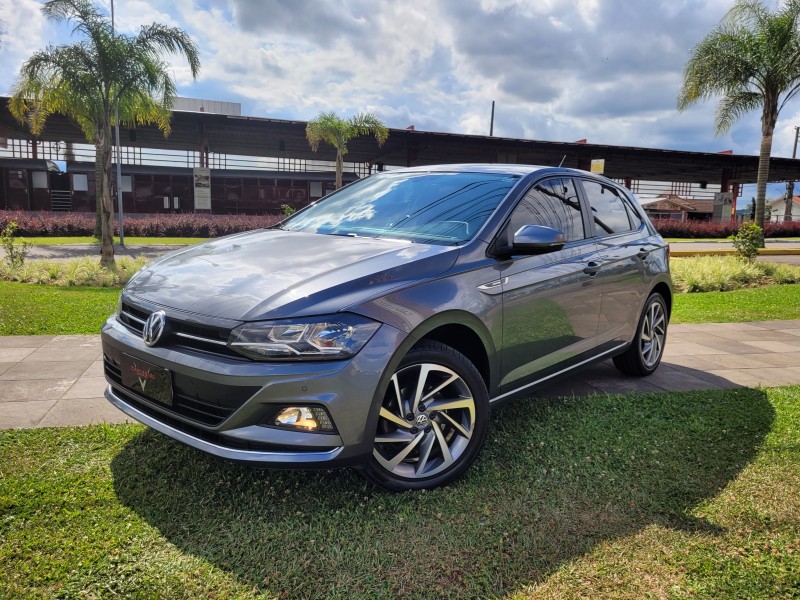 POLO 1.0	200 TSI HIGHLINE AUTOMÁTICO  - 2019 - CARLOS BARBOSA