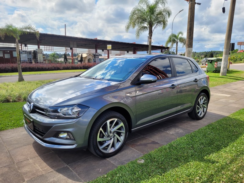 POLO 1.0	200 TSI HIGHLINE AUTOMÁTICO 