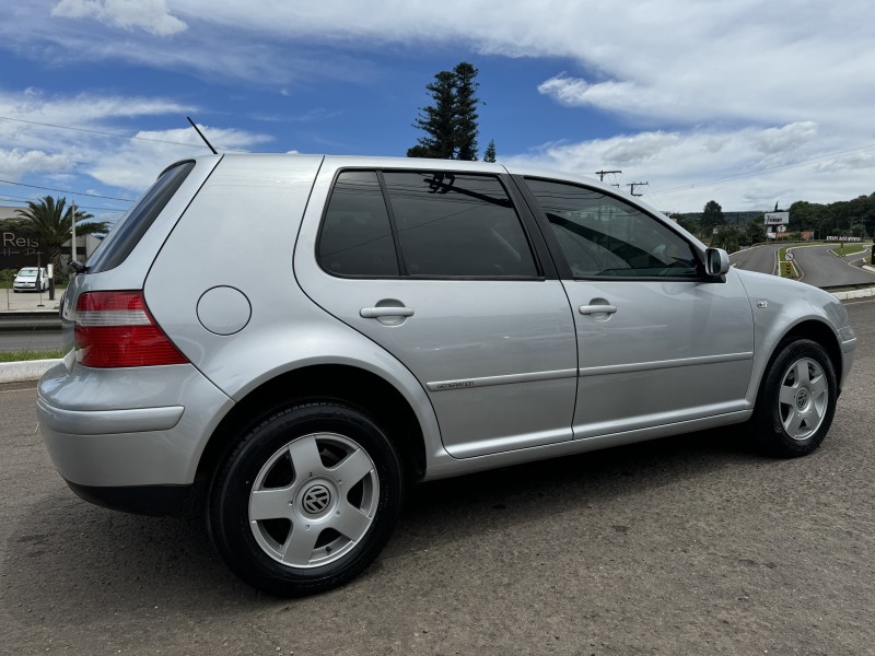 GOLF 1.6 MI GENERATION 8V GASOLINA 4P MANUAL - 2004 - DOIS IRMãOS