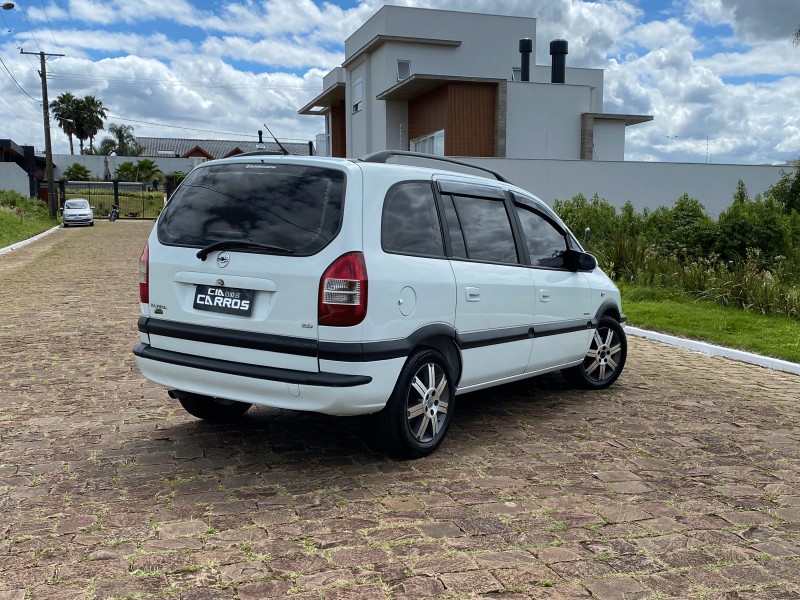 ZAFIRA 2.0 MPFI ELITE 8V FLEX 4P AUTOMÁTICO - 2010 - LAJEADO