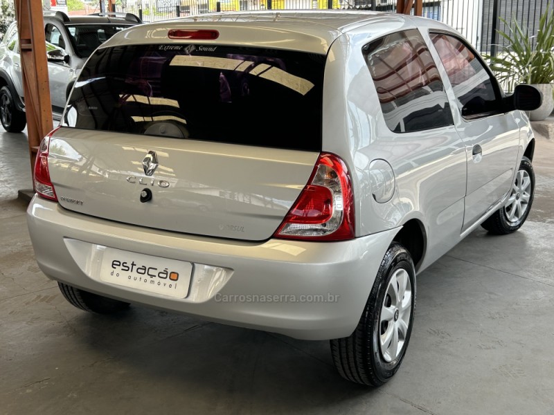 CLIO 1.0 AUTHENTIQUE 16V FLEX 2P MANUAL - 2014 - NOVO HAMBURGO