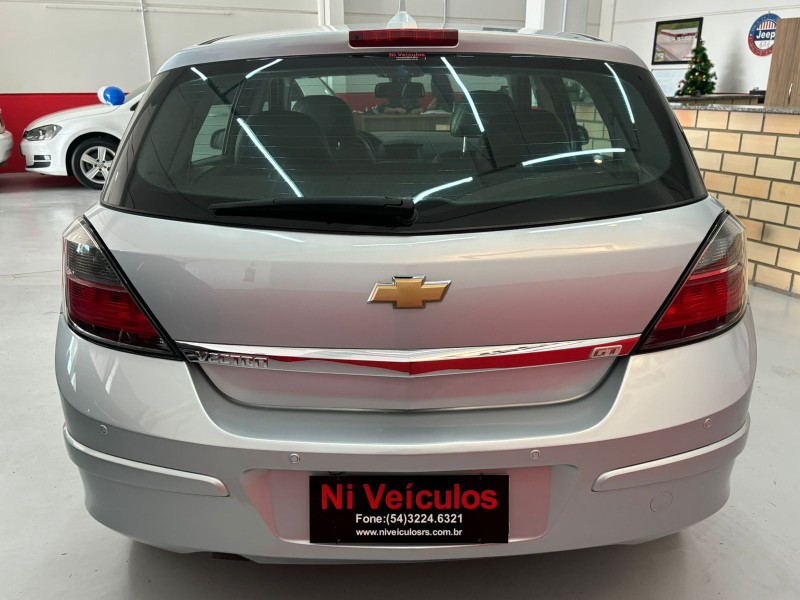 VECTRA 2.0 MPFI GT HATCH 8V FLEX 4P MANUAL - 2011 - CAXIAS DO SUL