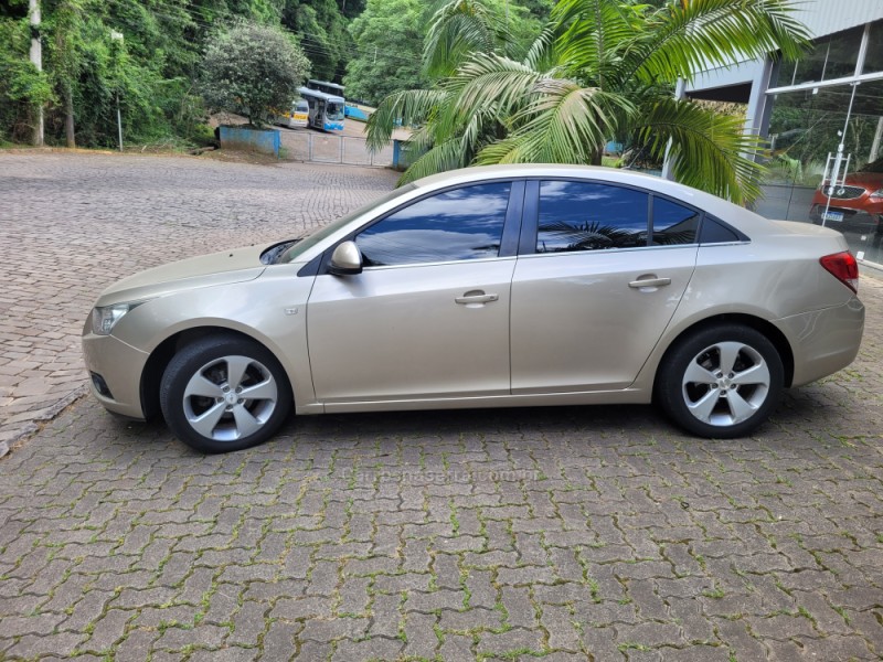 CRUZE 1.8 LT 16V FLEX 4P AUTOMÁTICO - 2014 - NOVA PRATA