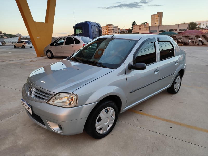 LOGAN 1.0 AUTHENTIQUE PLUS 16V FLEX 4P MANUAL - 2008 - FARROUPILHA