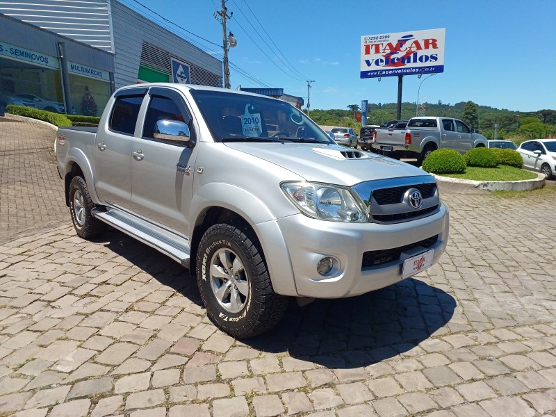 hilux 3.0 srv 4x4 cd 16v turbo intercooler diesel 4p automatico 2010 flores da cunha