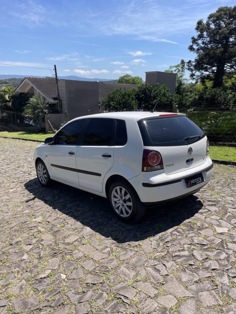 POLO 1.6 MI 8V TOTAL FLEX 4P MANUAL - 2007 - PAROBé