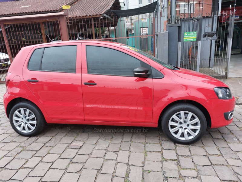 FOX 1.0 ITREND 8V FLEX 4P MANUAL - 2011 - CAXIAS DO SUL