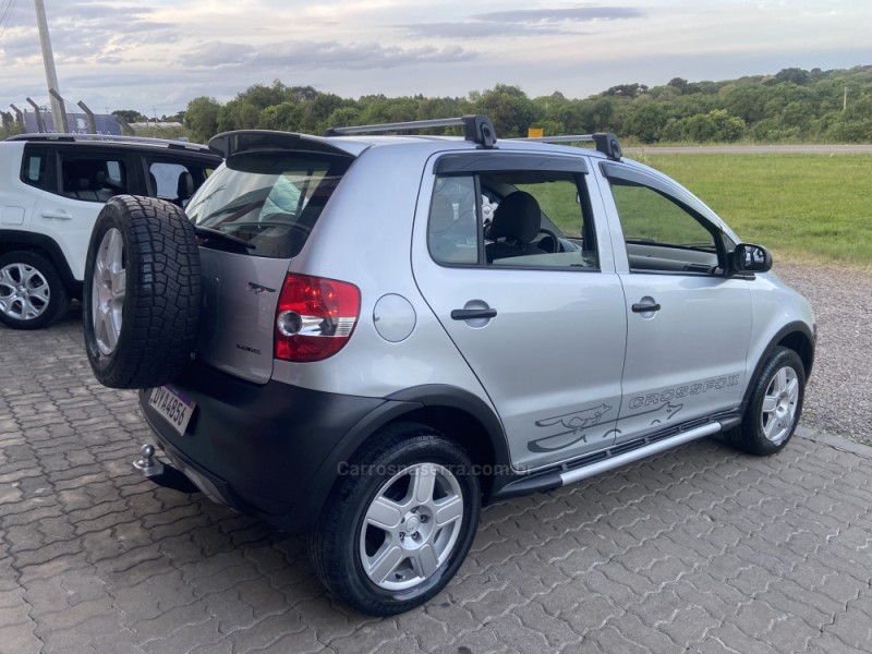 CROSSFOX 1.6 MI FLEX 8V 4P MANUAL - 2007 - NOVA PRATA