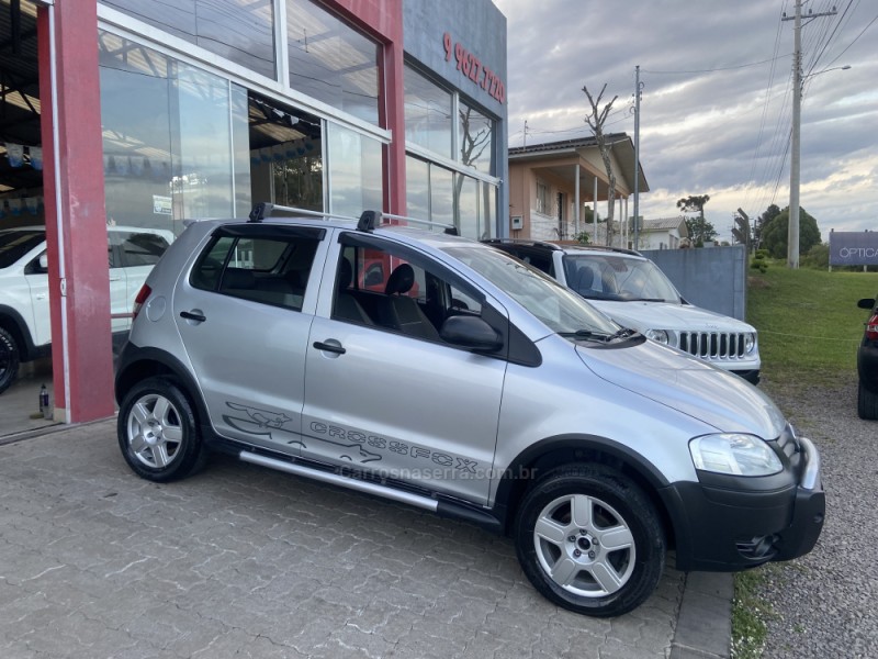 crossfox 1.6 mi flex 8v 4p manual 2007 nova prata