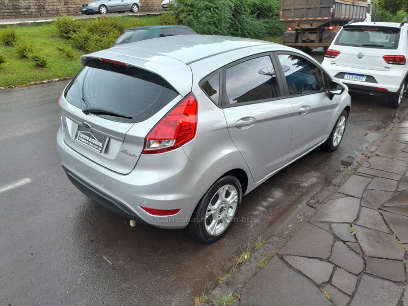 FIESTA 1.6 SE HATCH 16V FLEX 4P AUTOMÁTICO - 2015 - NOVA PRATA