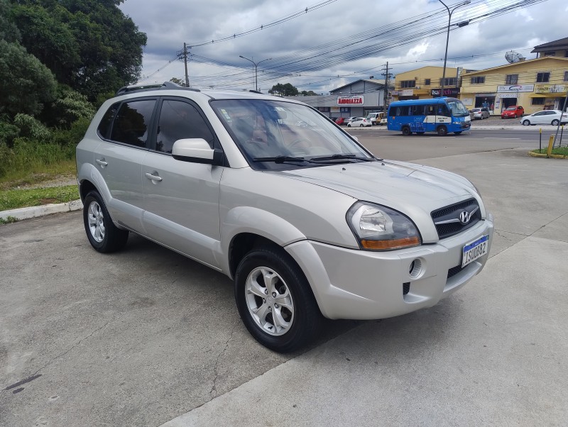 tucson 2.0 mpfi gls 16v 143cv 2wd flex 4p automatico 2012 caxias do sul