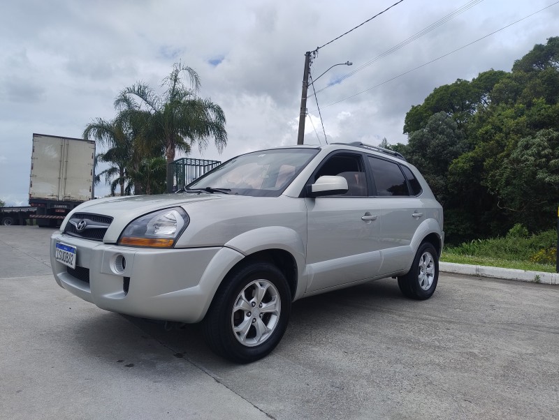 TUCSON 2.0 MPFI GLS 16V 143CV 2WD FLEX 4P AUTOMÁTICO - 2012 - CAXIAS DO SUL