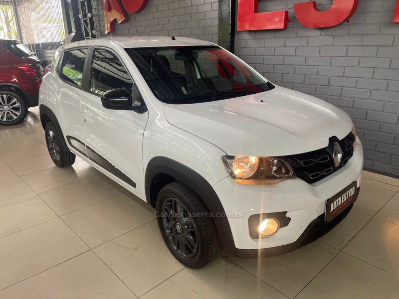 KWID 1.0 12V SCE FLEX INTENSE MANUAL - 2018 - ESTâNCIA VELHA