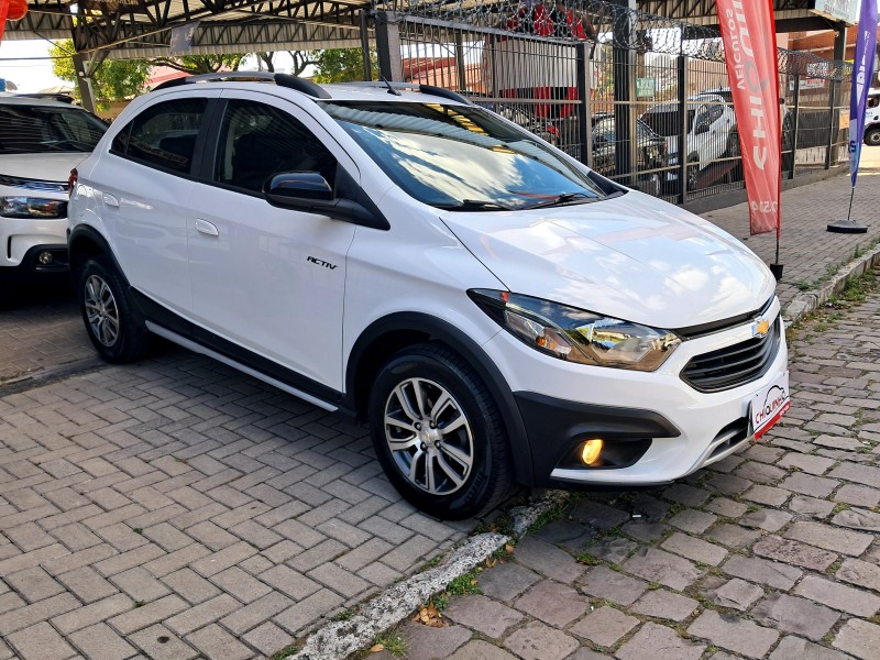 ONIX 1.4 MPFI ACTIV 8V FLEX 4P AUTOMÁTICO - 2017 - CAXIAS DO SUL