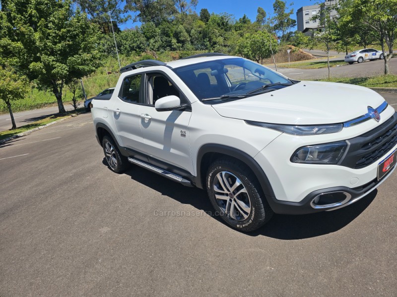 TORO 2.0 16V TURBO DIESEL FREEDOM 4WD AT9 AUTOMÁTICO - 2019 - BENTO GONçALVES