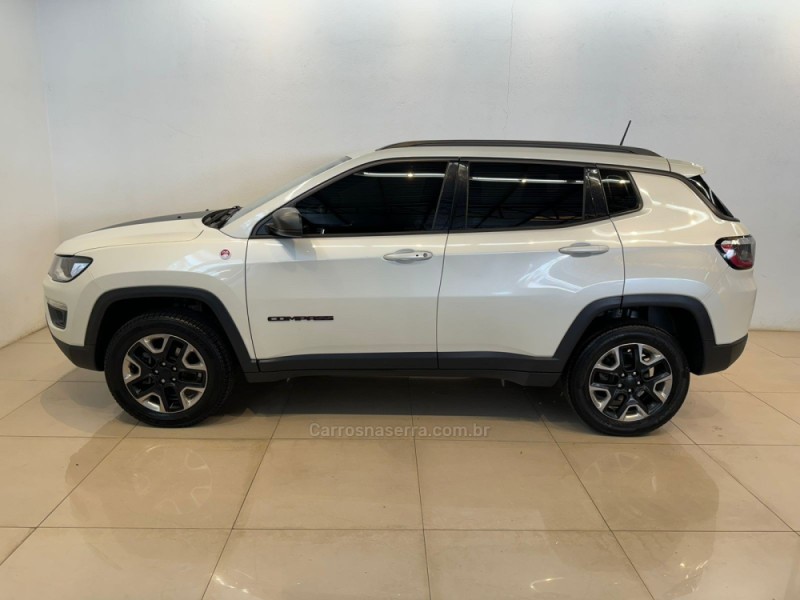 COMPASS 2.0 16V DIESEL TRAILHAWK 4X4 AUTOMÁTICO - 2018 - CASCA